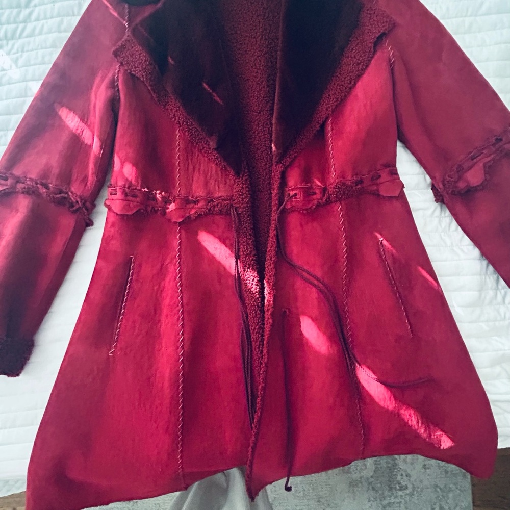 Stunning Dennis Basso Deep Red Shearling and sheared Mink coat - Picture 2 of 9